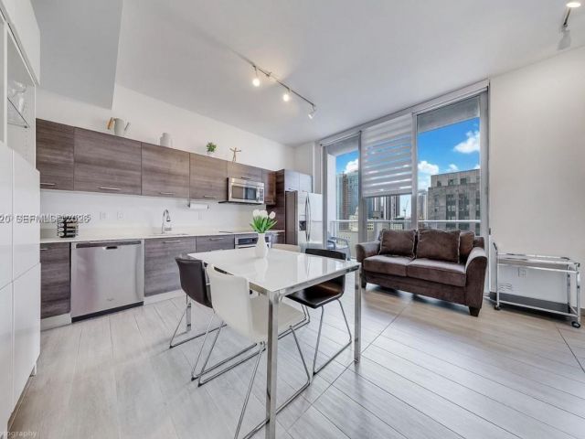 Квартира в аренду номер1706 - фото 7467545