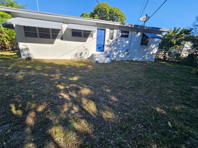 Продажа дома по адресу 1080 NW 135th St - фото 7475770