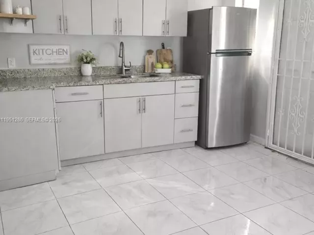 Продажа дома по адресу 1080 NW 135th St - фото 7475765