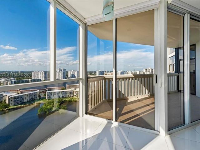 Квартира в аренду номер2410 - фото 7211731