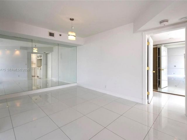 Квартира в аренду номер2410 - фото 7211736