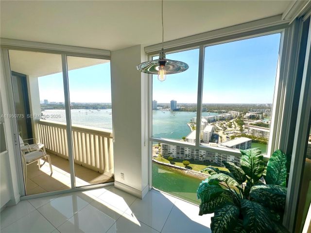 Квартира в аренду номер2410 - фото 7211751