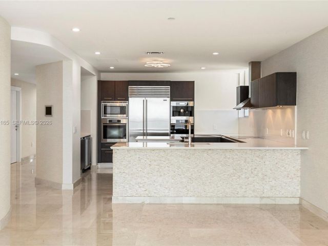 Квартира в аренду номер4208 - фото 7222733