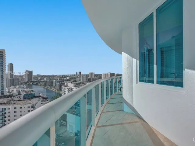 Квартира в аренду номер2306 - фото 7229662