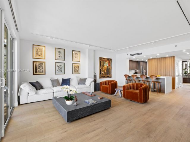 Продажа квартиры #3205 - фото 7273373