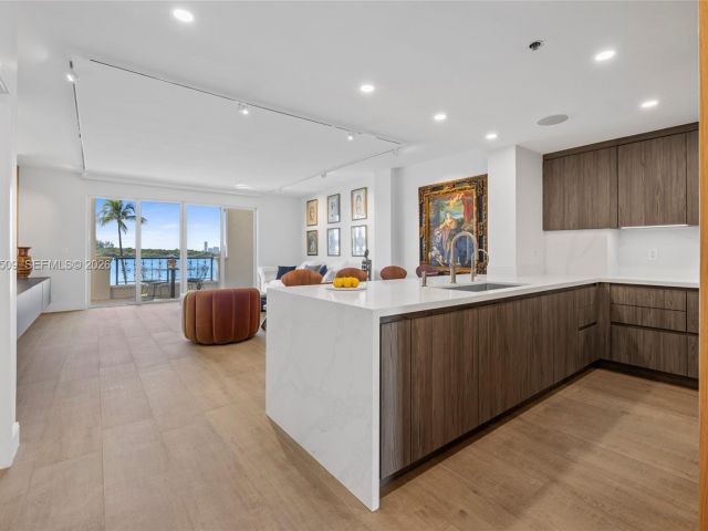 Продажа квартиры #3205 - фото 7273374