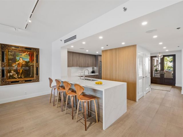 Продажа квартиры #3205 - фото 7273380