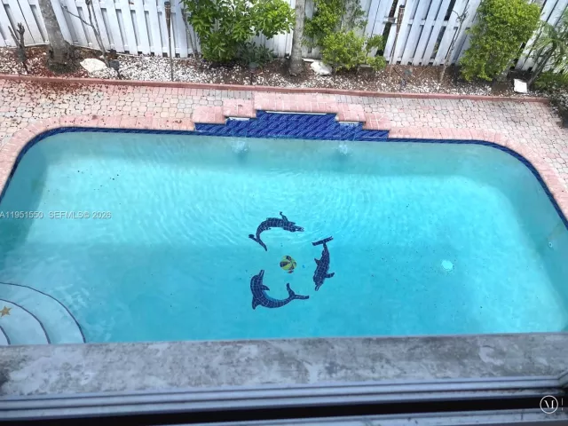 Дом в аренду по адресу 11301 ROCKINGHORSE RD - фото 7233801