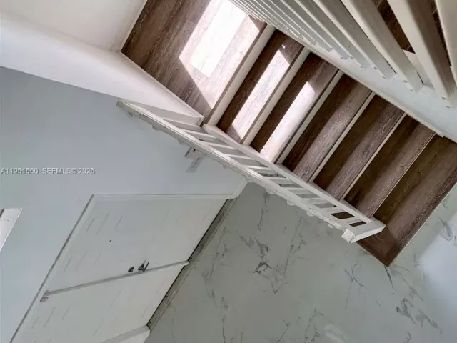 Дом в аренду по адресу 11301 ROCKINGHORSE RD - фото 7233796