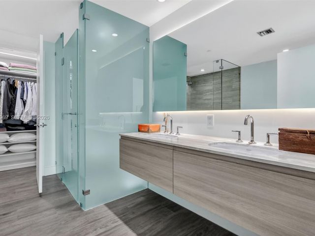 Продажа квартиры #1108 - фото 7214127