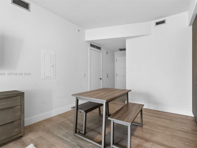 Продажа квартиры #1108 - фото 7214139