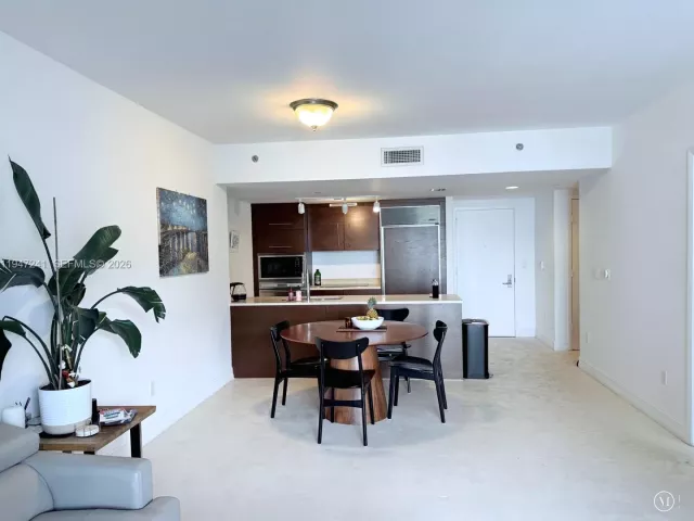 Продажа квартиры #2906 - фото 7228176