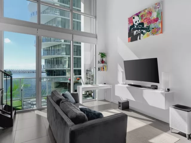 Продажа квартиры #L-410 - фото 7230347