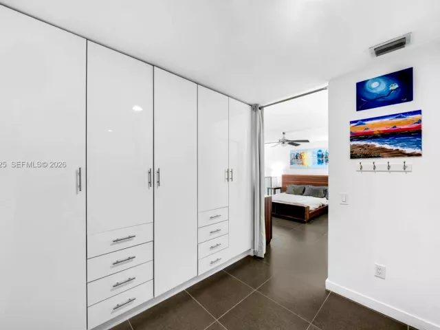 Продажа квартиры #L-410 - фото 7230333