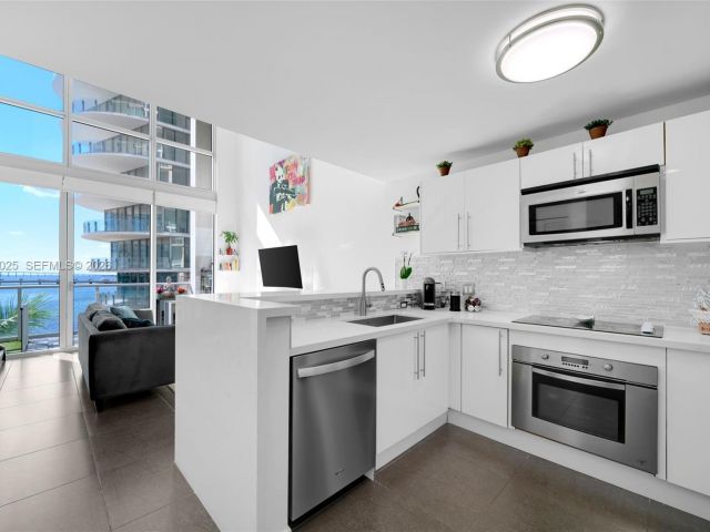 Продажа квартиры #L-410 - фото 7230341