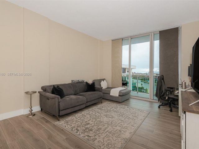 Продажа квартиры #1639 - фото 7466813