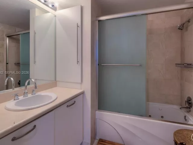 Продажа квартиры #1804 - фото 7239926