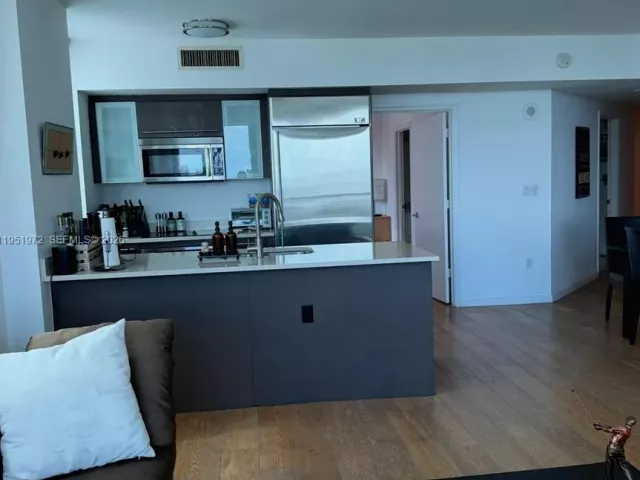 Квартира в аренду номер1702 - фото 7508912