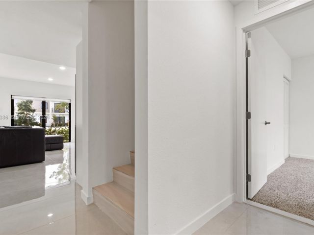 Продажа дома по адресу 14571 SW 261st St - фото 7240968