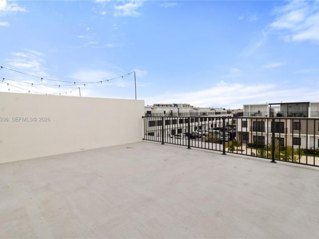 Продажа дома по адресу 14571 SW 261st St - фото 7240978