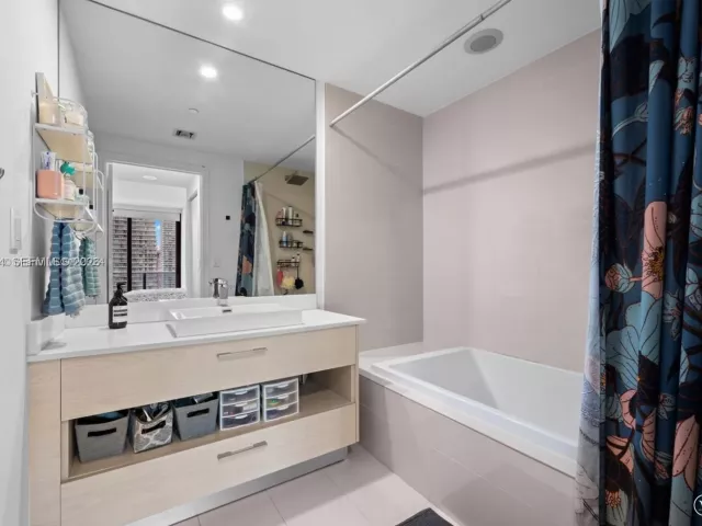 Продажа квартиры #2305 - фото 7243308