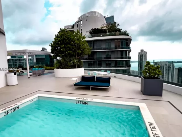 Продажа квартиры #2305 - фото 7243296