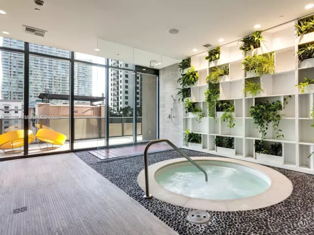 Продажа квартиры #2305 - фото 7243298