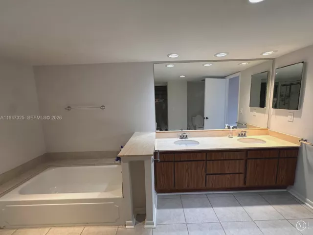 Продажа квартиры #318 - фото 7250022