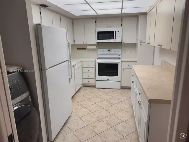 Продажа квартиры #318 - фото 7250025