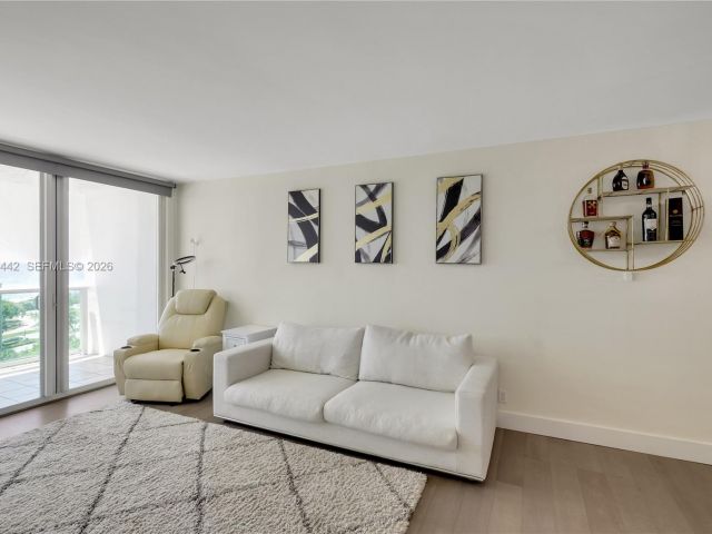 Квартира в аренду номер1008 - фото 7244663