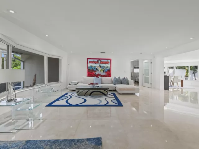 Продажа дома по адресу 838 W Palmetto Park Road - фото 8895190