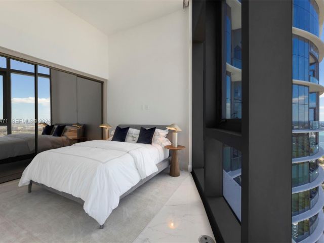 Продажа квартиры #4701 - фото 7291346