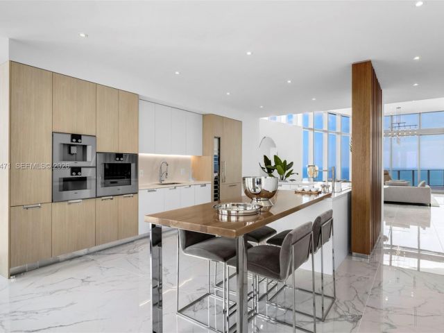 Продажа квартиры #4701 - фото 7291350