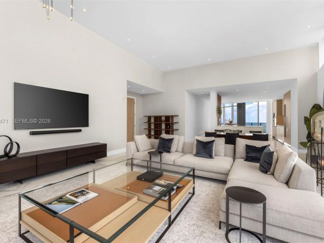 Продажа квартиры #4701 - фото 7291351