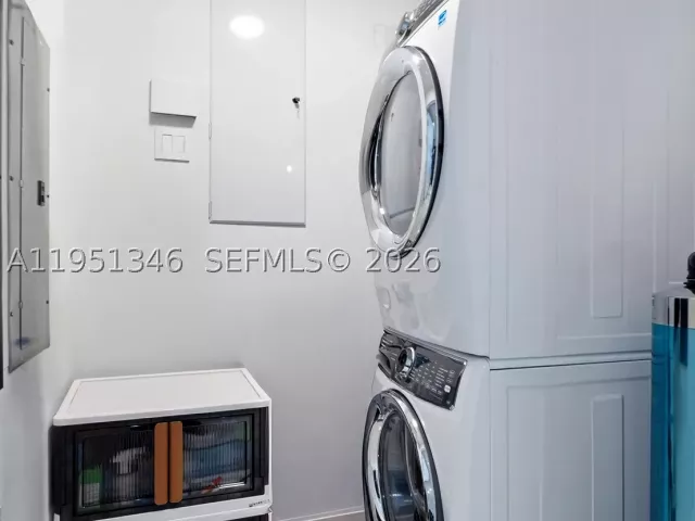 Продажа квартиры #3411 - фото 8974970
