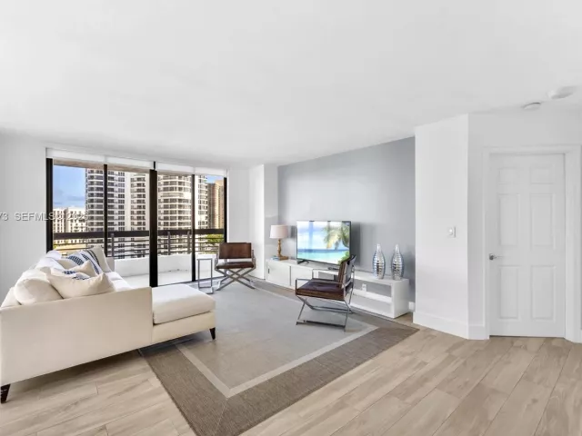 Продажа квартиры #1206 - фото 7247989