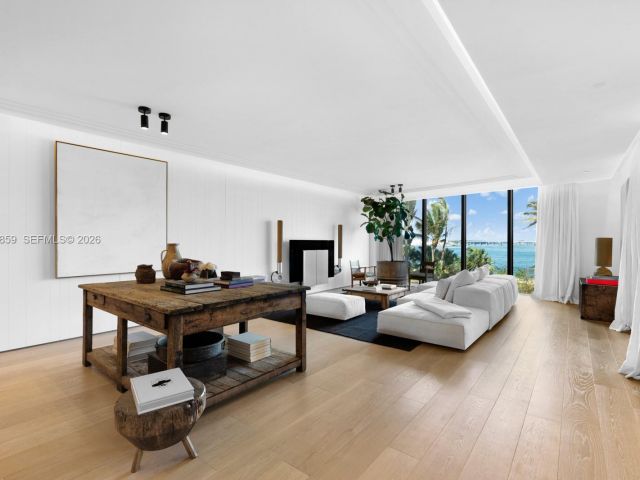 Продажа квартиры #6822 - фото 7284293