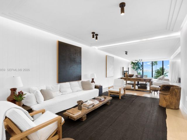 Продажа квартиры #6822 - фото 7284296