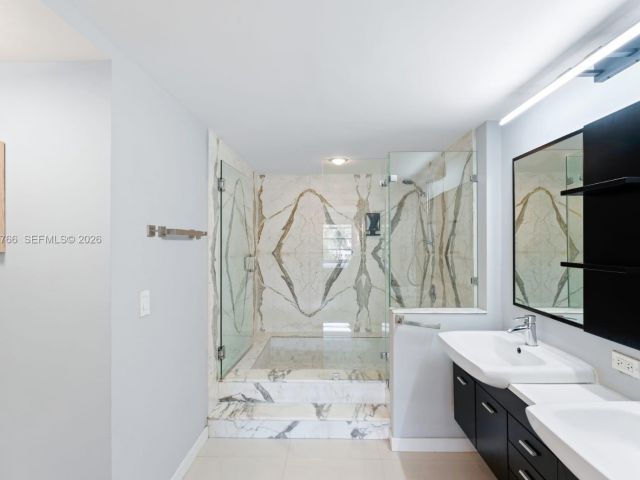 Продажа квартиры #407 - фото 7260826