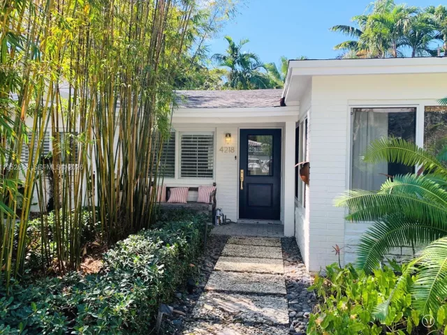 Дом в аренду по адресу 4218 Braganza Ave 4218 - фото 7273304