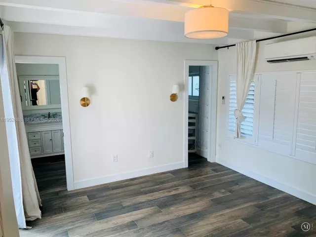 Дом в аренду по адресу 4218 Braganza Ave 4218 - фото 7273292