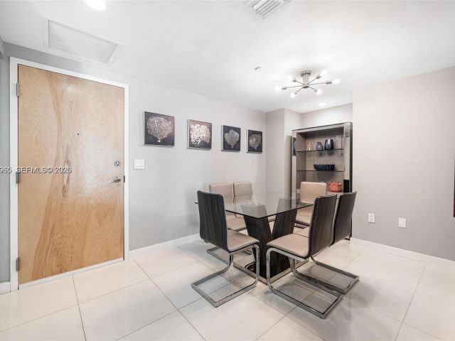 Продажа квартиры #2505 - фото 7294524