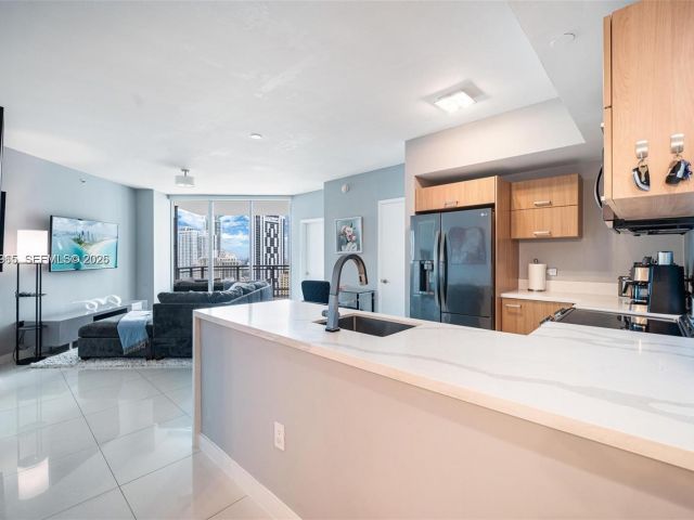 Продажа квартиры #2505 - фото 7294528