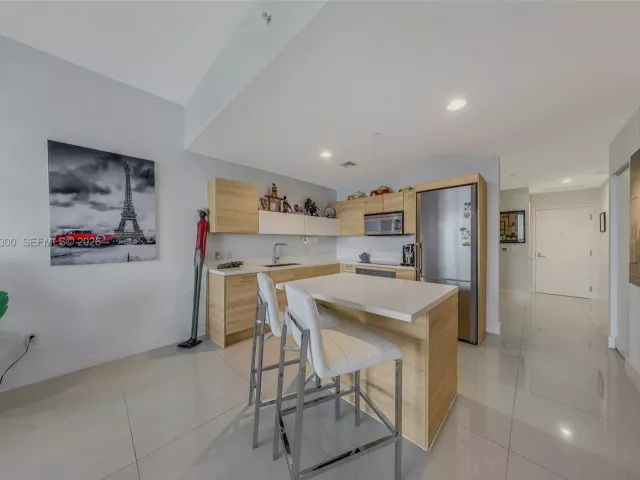 Продажа квартиры #3217 - фото 7252011