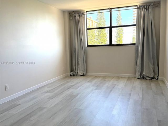 Квартира в аренду номер714 - фото 7427374