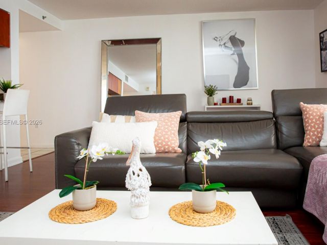 Продажа квартиры #1901 - фото 7265919