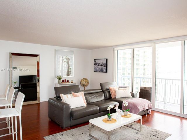 Продажа квартиры #1901 - фото 7265922