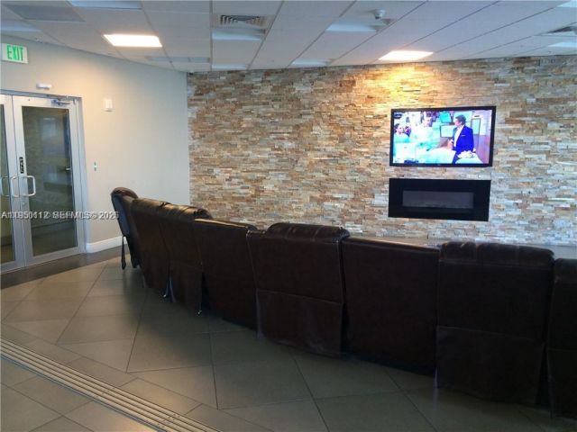 Продажа квартиры #4912 - фото 7442187