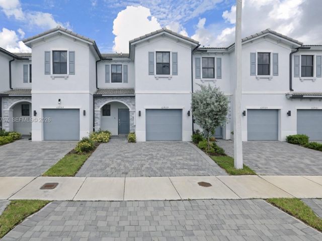 Продажа дома по адресу 12929 SW 286th Way 12929 - фото 7515937