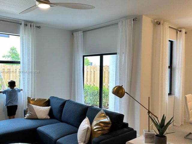 Продажа дома по адресу 12929 SW 286th Way 12929 - фото 7515940